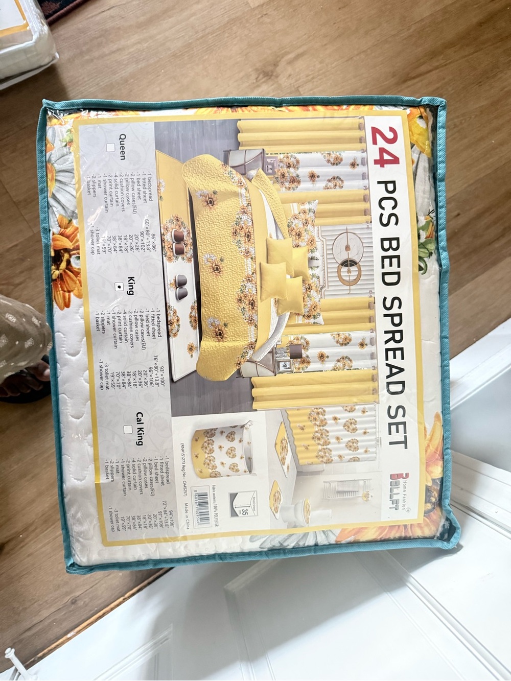 24-Piece Yellow Floral Bedspread Set - Unbranded